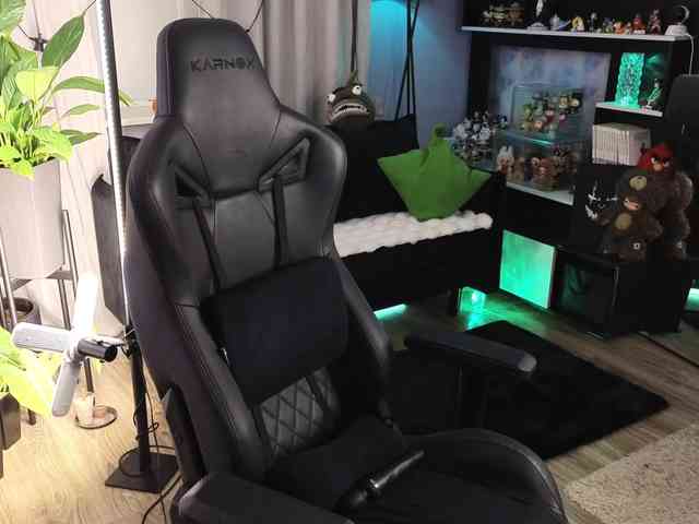 Kira_Li_Lime's chat room