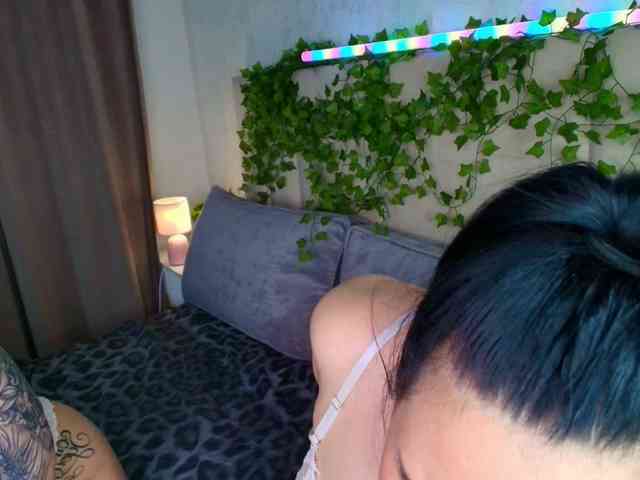 katerine-Monroe's chat room