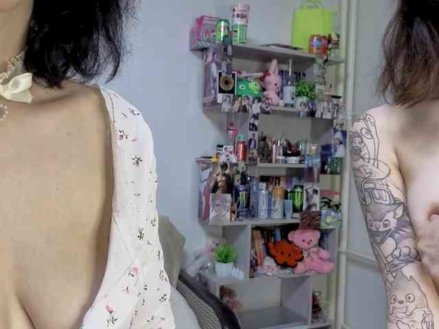 KateMooss's chat room