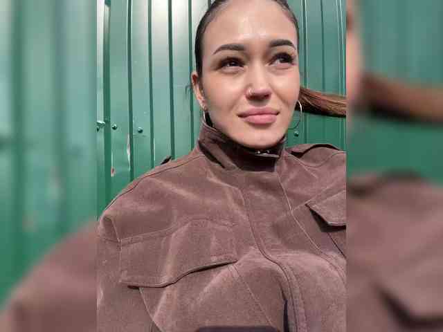 Anutka-chocolatee's chat room