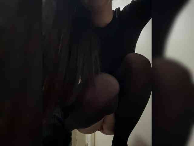 -ALLINA-'s chat room