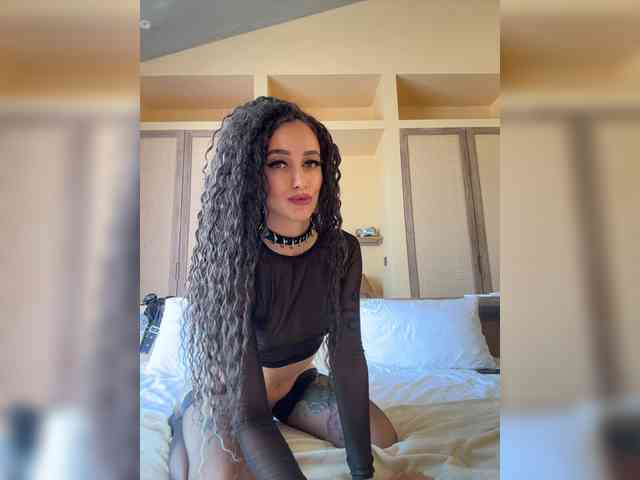 -SATIVA-'s chat room