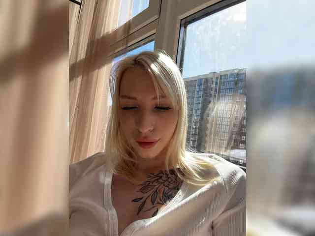 Cristi-Candy's chat room