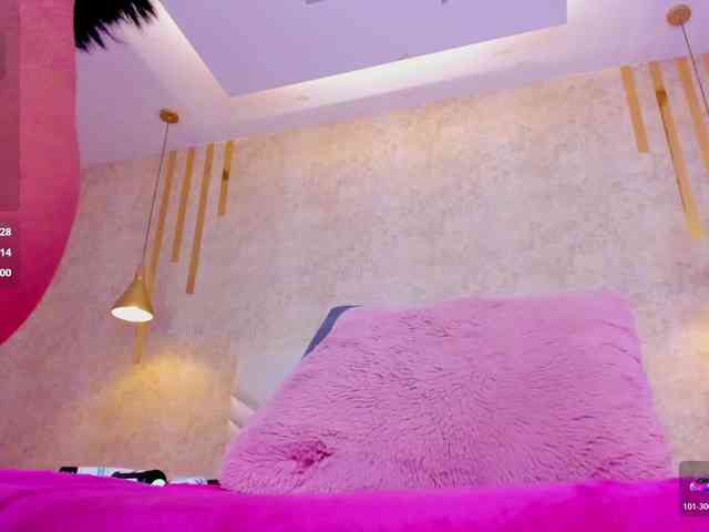 SarahYessica's chat room
