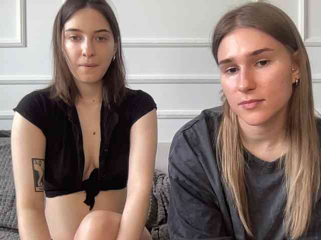 yoursweettreats's chat room