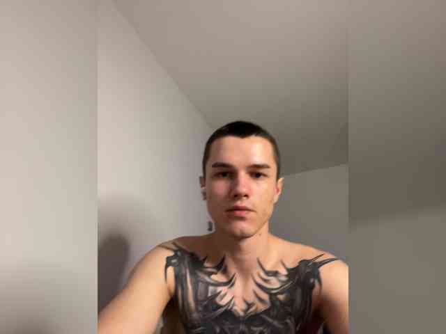 AAOneLove's chat room