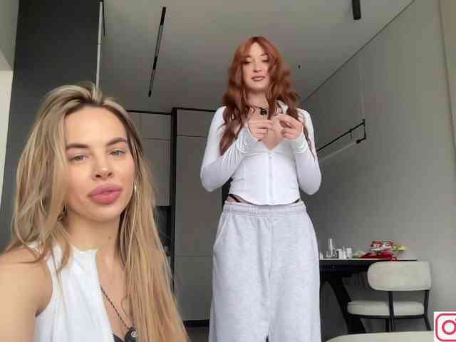 diffgirls1-1's chat room