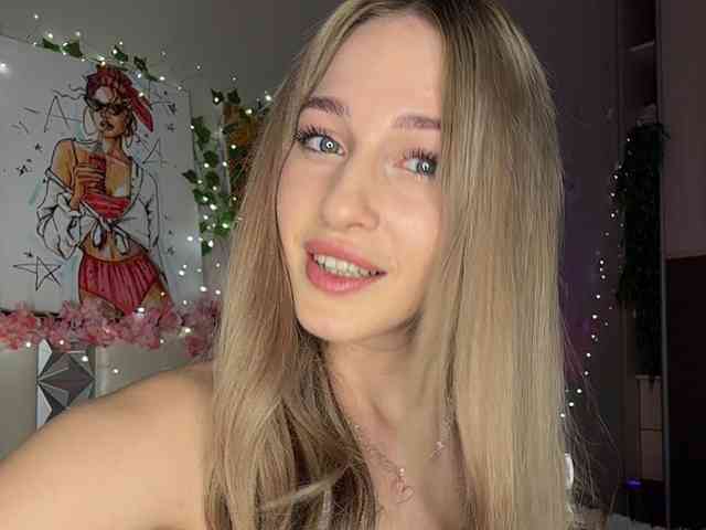 VictoriaBix's chat room