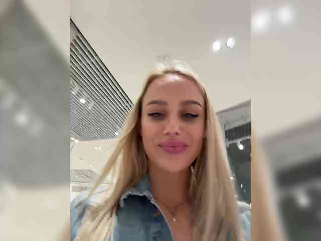 _Katrinka_'s chat room