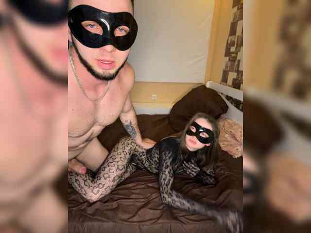 Newsexypara's chat room
