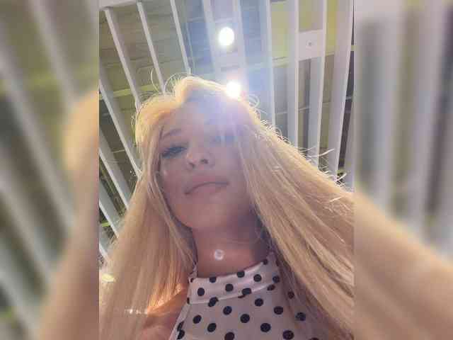 Cristi-Candy's chat room