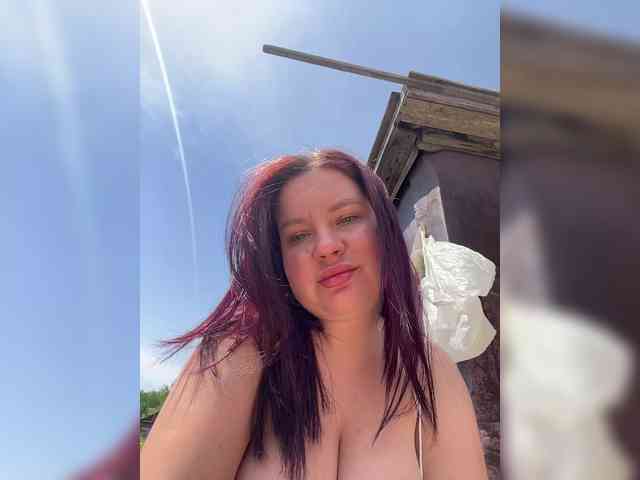 0_Danelis_0's chat room
