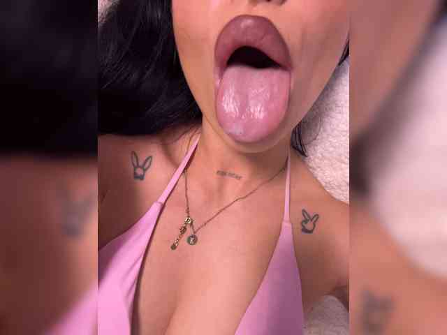 _Anasteisha_'s chat room