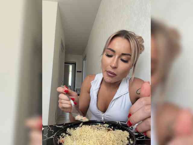 -Matadora-'s chat room