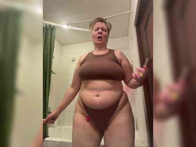 Veronika_Gold's chat room