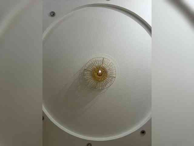 VICTORIA_'s chat room