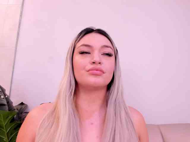 milaowens's chat room