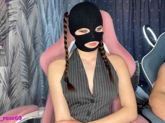 LallyRose's chat room