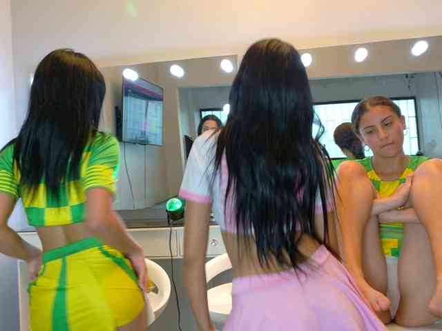 farianaall's chat room