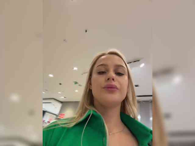 _Katrinka_'s chat room