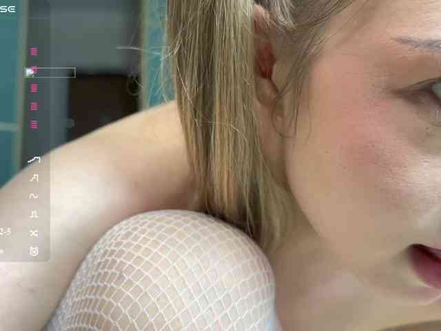 Lana_Leee's chat room