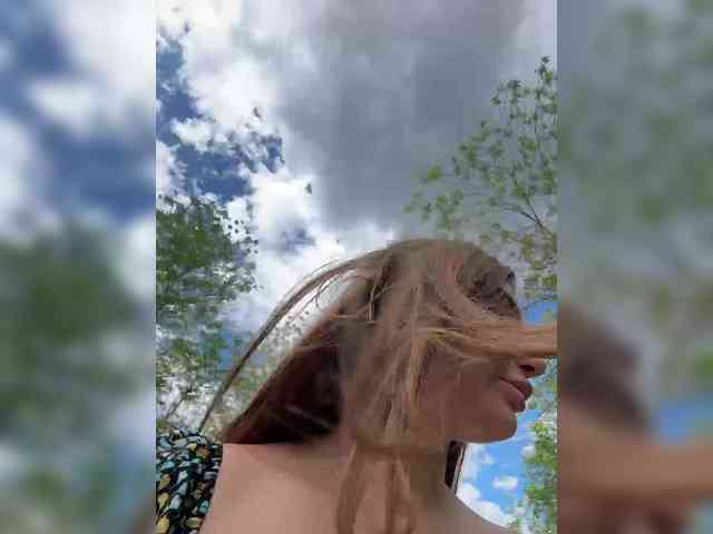 -EmilyBaby-'s chat room