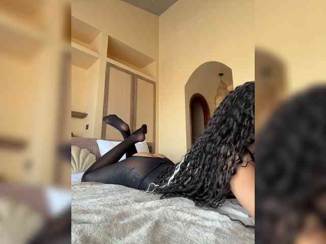 -SATIVA-'s chat room
