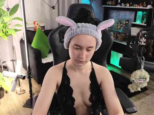 Kira_Li_Lime's chat room