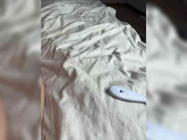 millemimi's chat room