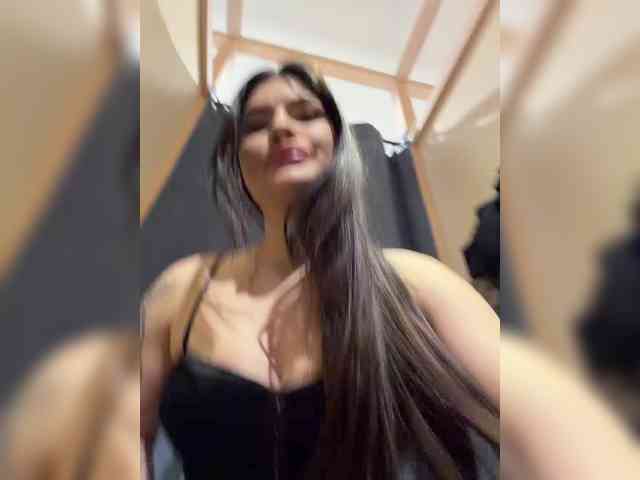 -MaybeBaby-'s chat room