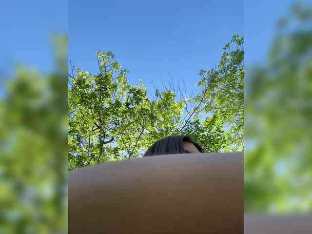 -EmilyBaby-'s chat room