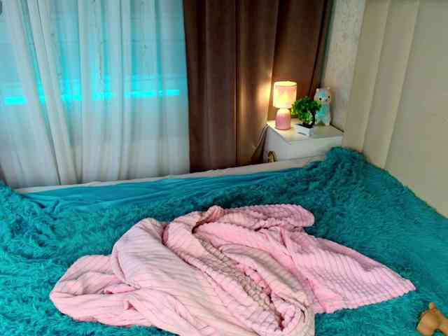 katerine-Monroe's chat room