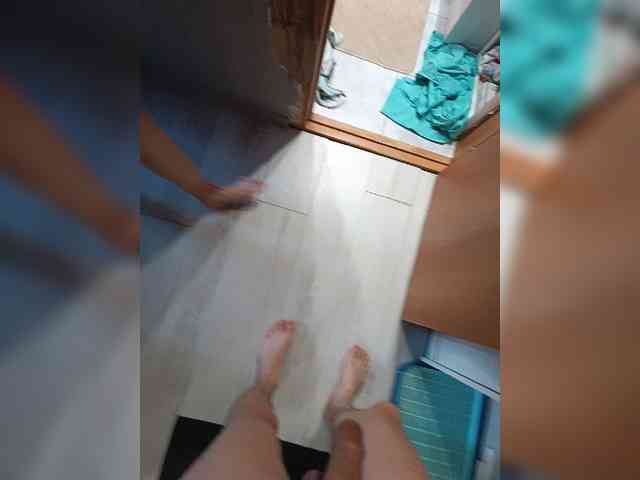 SexyCouple69's chat room