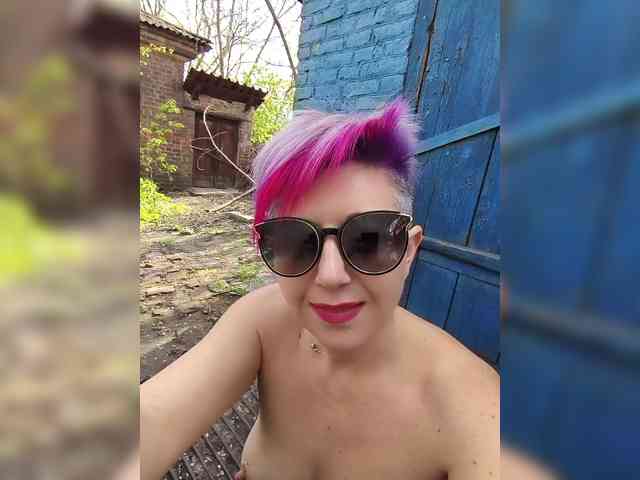 ___---___'s chat room