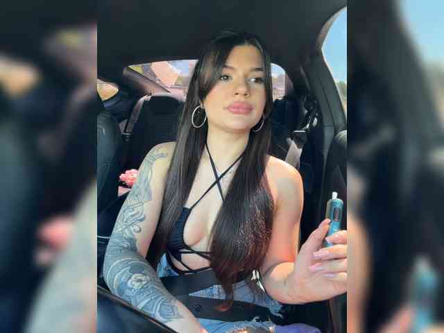 -MaybeBaby-'s chat room