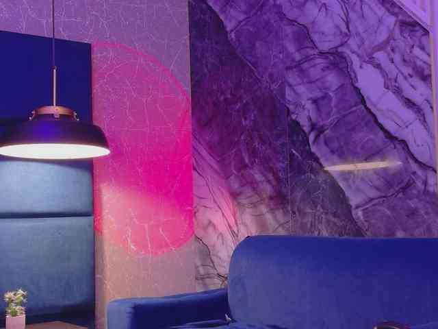 HannahPrada's chat room