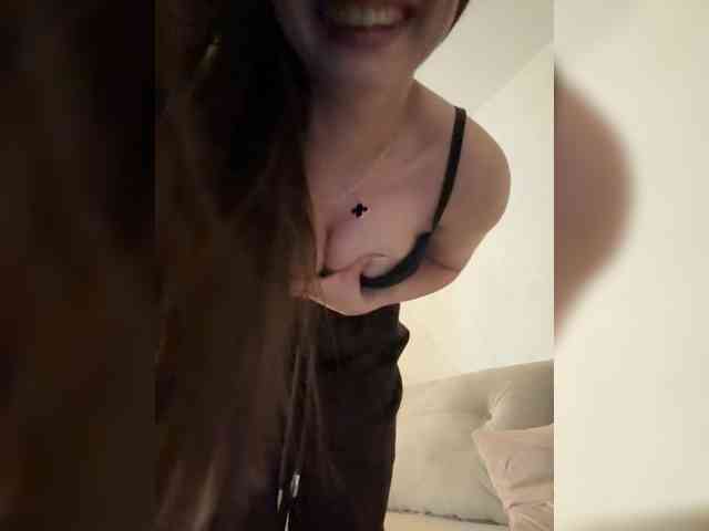 -ALLINA-'s chat room