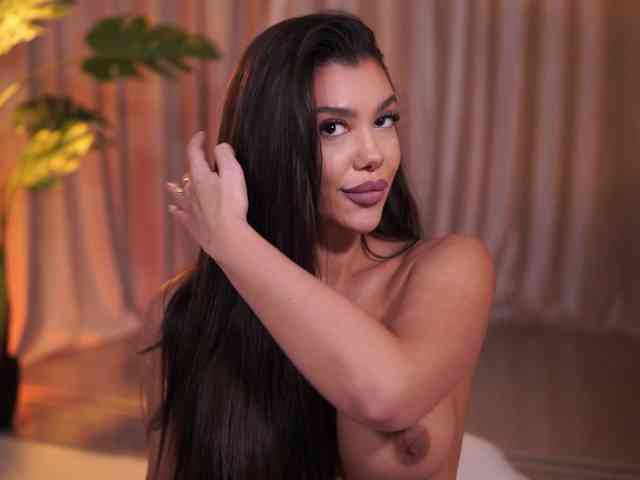 NatyDesiree's chat room