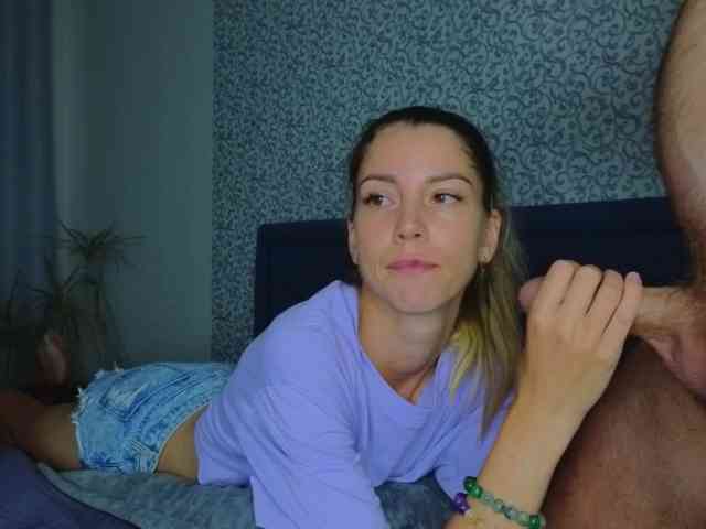 Kristi_Wolf's chat room