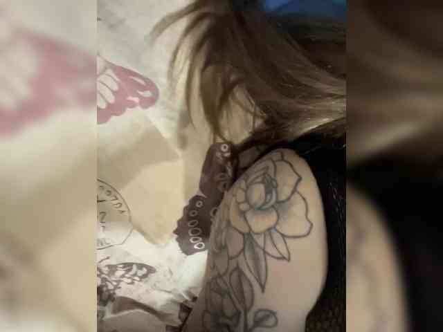 tiki7777's chat room