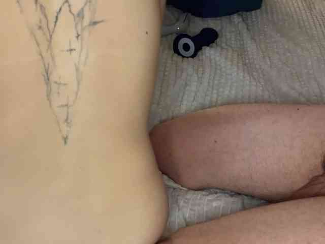naughtylayla66's chat room