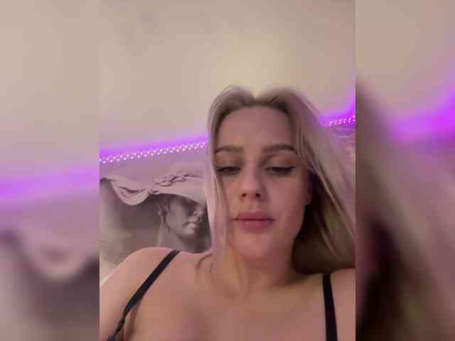 _Katrinka_'s chat room