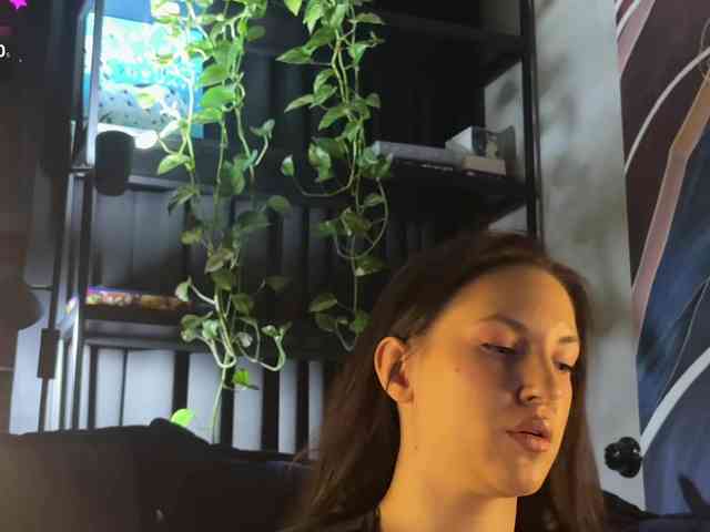 -Your-Michelle-'s chat room