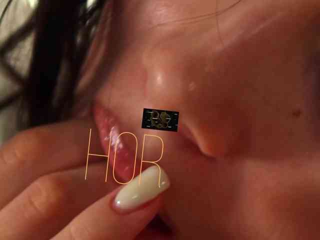 Taanni's chat room