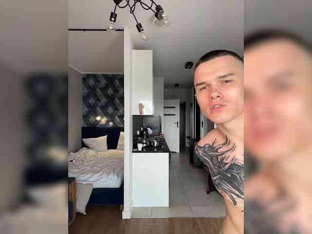 AAOneLove's chat room