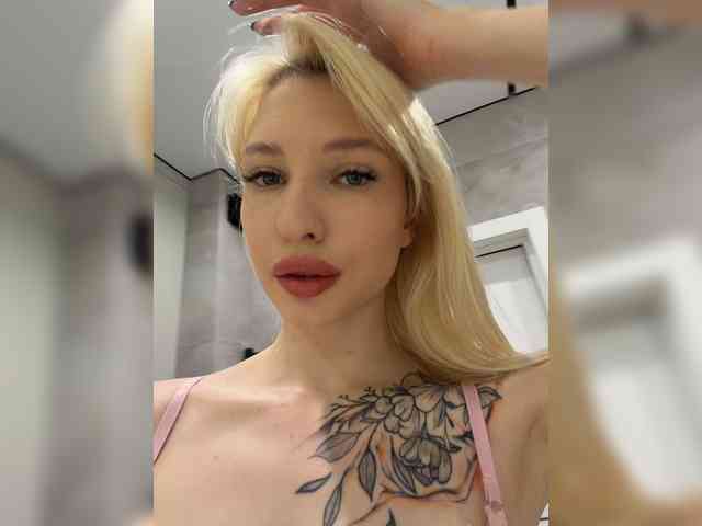 Cristi-Candy's chat room