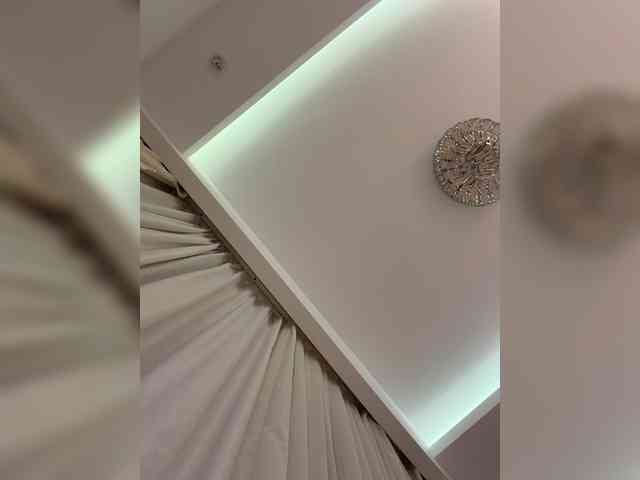 OrgazMia's chat room