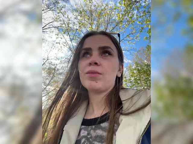 LolaSexxx's chat room