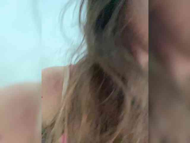 Dikiy_Angel's chat room