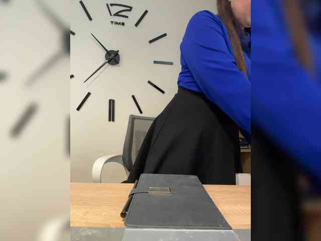 ANNA_Fox's chat room